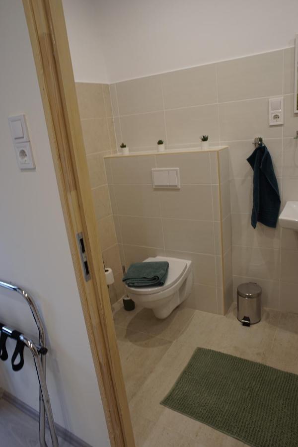 Csengo Vendeghaz Hotel Kiskoros Buitenkant foto